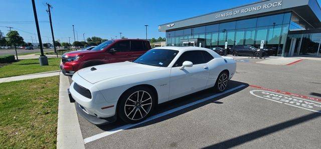 2020 Dodge Challenger R/T RWD photo