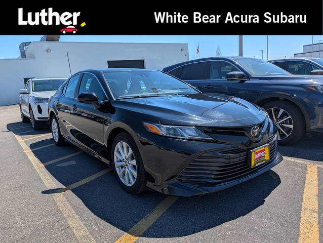 2020 Toyota Camry LE FWD photo
