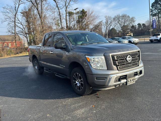 2021 Nissan Titan SV RWD photo