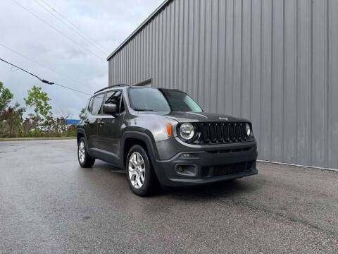 2017 Jeep Renegade Latitude FWD photo