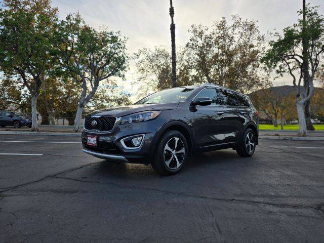 2016 Kia Sorento EX FWD photo