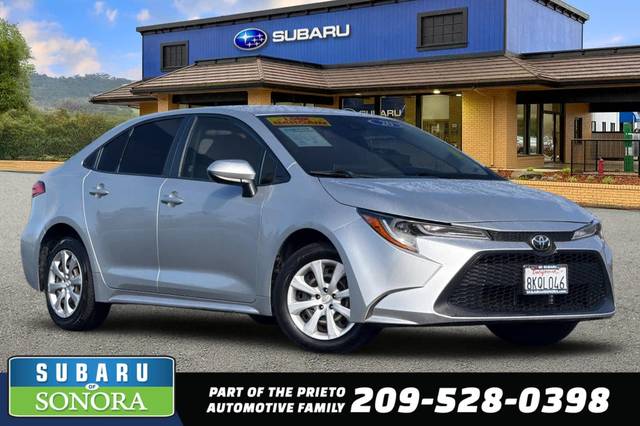 2020 Toyota Corolla LE FWD photo