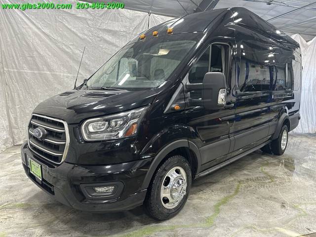 2020 Ford Transit Passenger Wagon XLT RWD photo