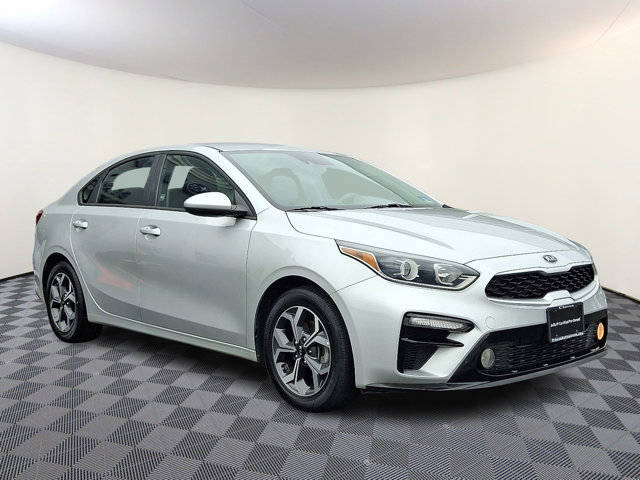 2020 Kia Forte LXS FWD photo