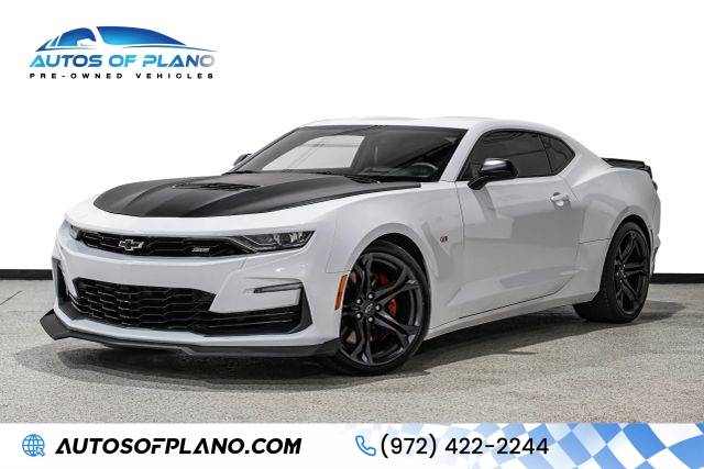 2021 Chevrolet Camaro 1SS RWD photo