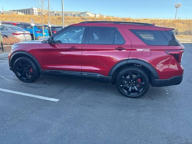 2020 Ford Explorer ST 4WD photo