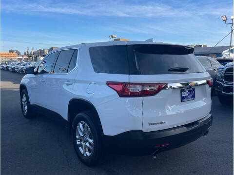 2020 Chevrolet Traverse LS FWD photo