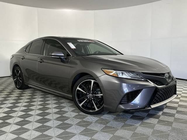 2018 Toyota Camry XSE V6 FWD photo