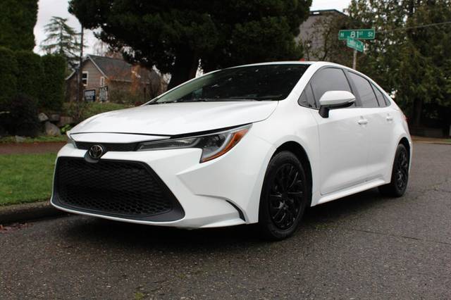 2020 Toyota Corolla LE FWD photo