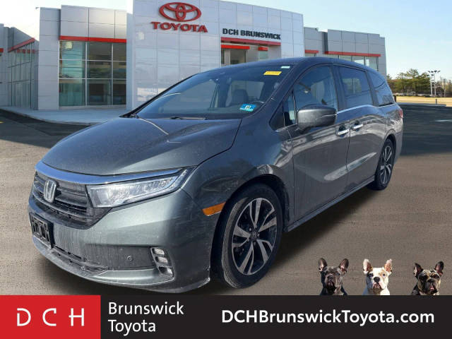 2021 Honda Odyssey Touring FWD photo