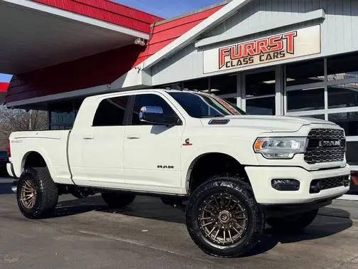 2020 Ram 2500 Laramie 4WD photo