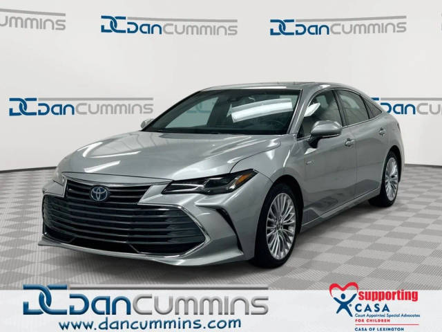 2021 Toyota Avalon Hybrid Limited FWD photo