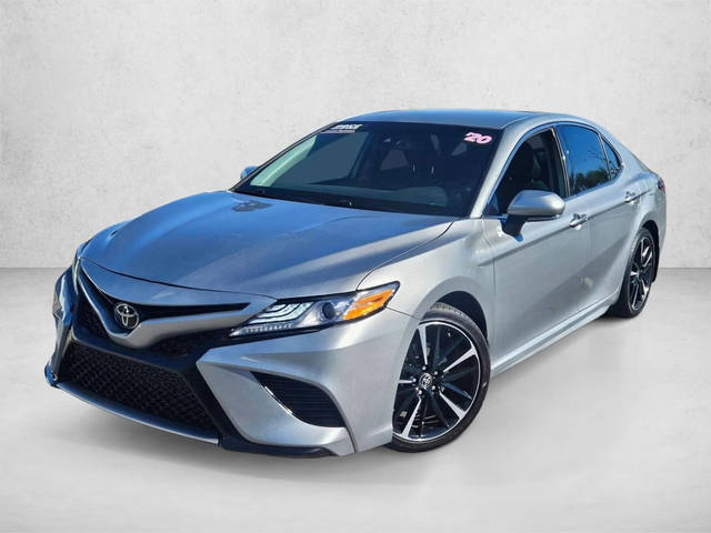 2020 Toyota Camry XSE FWD photo