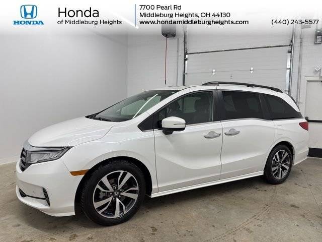 2021 Honda Odyssey Touring FWD photo