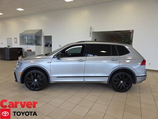 2020 Volkswagen Tiguan SE R-Line Black AWD photo