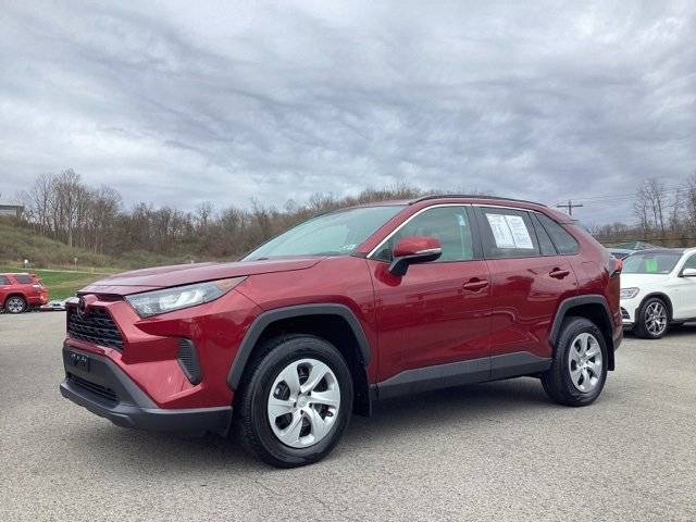 2021 Toyota RAV4 LE AWD photo