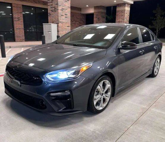 2021 Kia Forte GT FWD photo