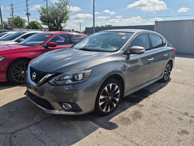 2017 Nissan Sentra SR FWD photo