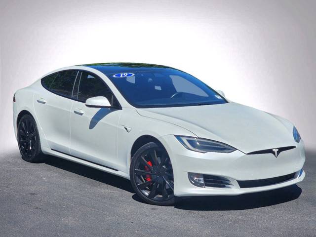 2019 Tesla Model S Performance AWD photo