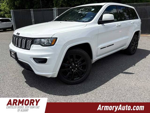 2020 Jeep Grand Cherokee Altitude 4WD photo