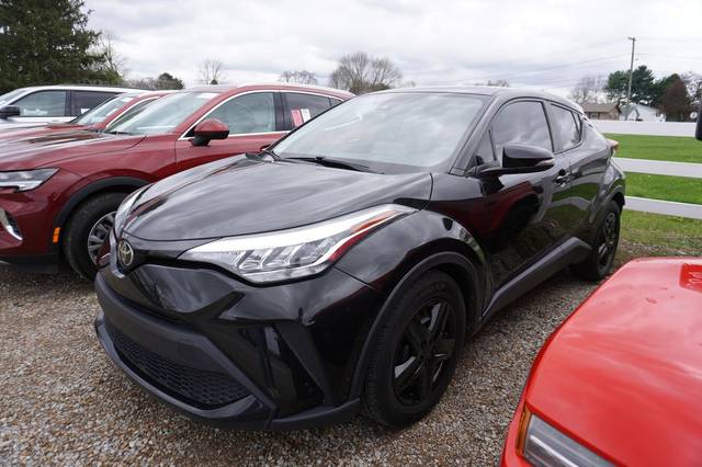 2020 Toyota C-HR LE FWD photo