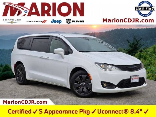 2020 Chrysler Pacifica Minivan Hybrid Touring FWD photo