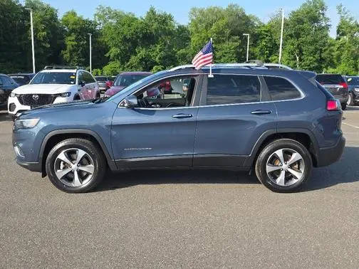 2021 Jeep Cherokee Limited 4WD photo