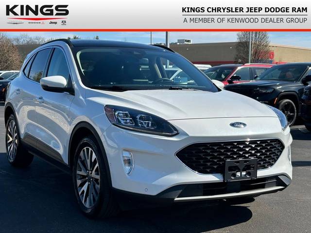 2020 Ford Escape Titanium Hybrid AWD photo