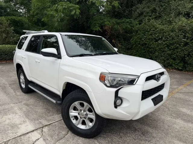 2017 Toyota 4Runner SR5 4WD photo