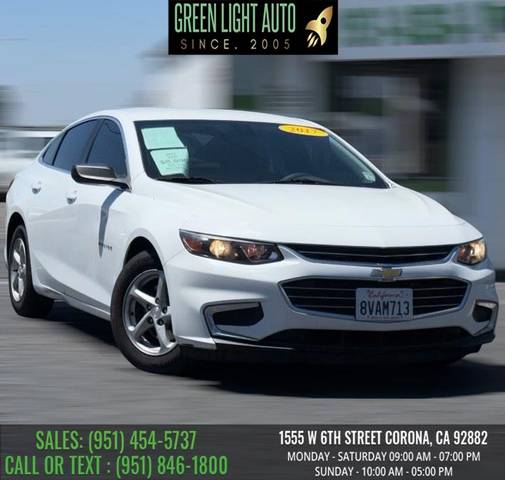 2017 Chevrolet Malibu LS FWD photo