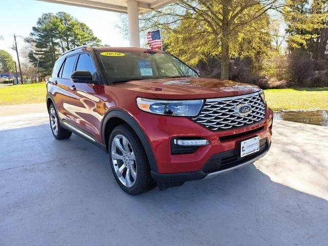2020 Ford Explorer Platinum 4WD photo