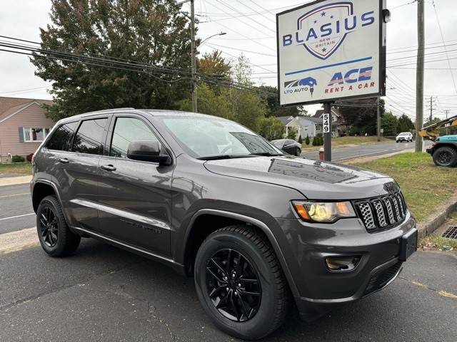 2020 Jeep Grand Cherokee Altitude 4WD photo