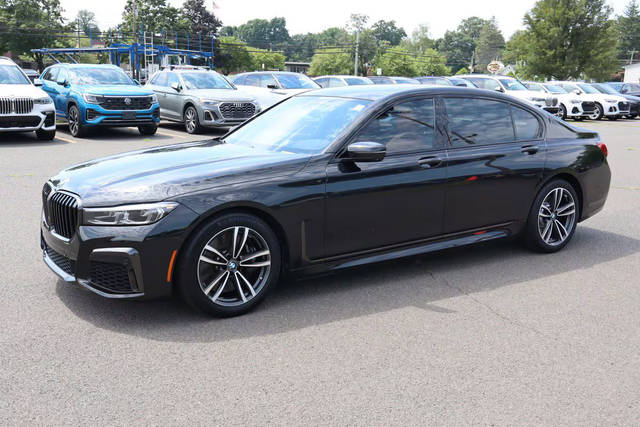 2021 BMW 7 Series 740i xDrive AWD photo