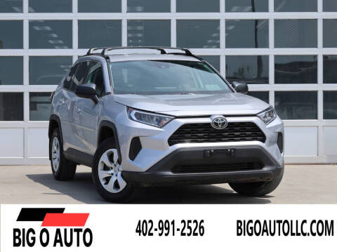 2020 Toyota RAV4 LE AWD photo