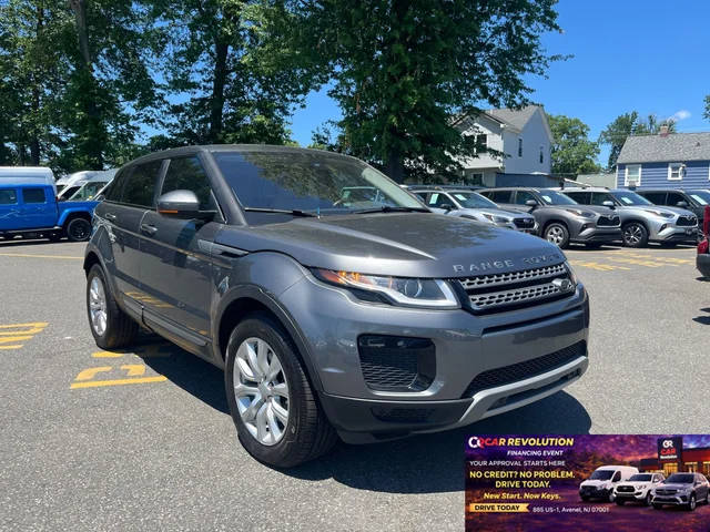 2019 Land Rover Range Rover Evoque SE 4WD photo