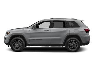 2017 Jeep Grand Cherokee Trailhawk 4WD photo