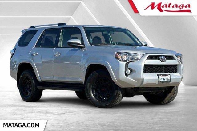 2019 Toyota 4Runner SR5 4WD photo