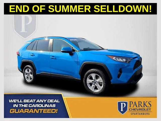 2020 Toyota RAV4 XLE FWD photo