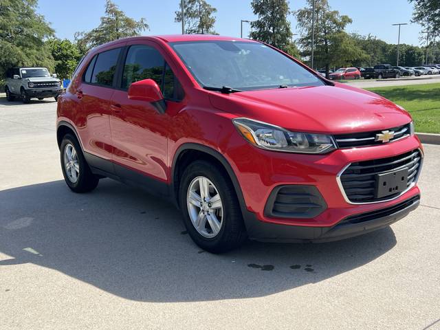 2020 Chevrolet Trax LS FWD photo
