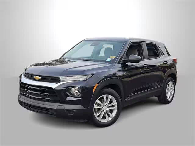 2021 Chevrolet TrailBlazer LS FWD photo