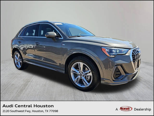 2021 Audi Q3 S line Premium AWD photo