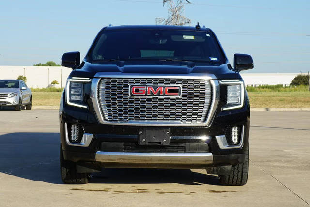 2021 GMC Yukon XL Denali 4WD photo