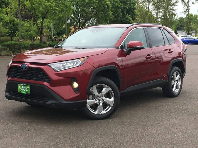 2021 Toyota RAV4 Hybrid XLE Premium AWD photo