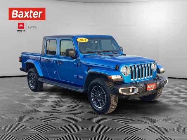 2021 Jeep Gladiator Overland 4WD photo