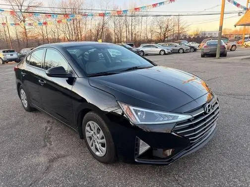 2020 Hyundai Elantra SE FWD photo