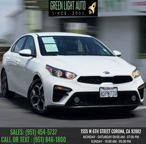 2021 Kia Forte LXS FWD photo