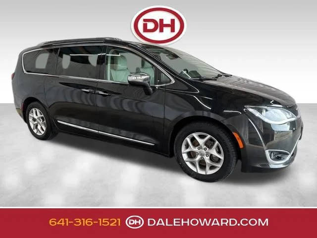 2020 Chrysler Pacifica Minivan Limited FWD photo
