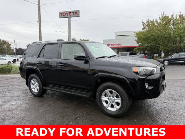 2019 Toyota 4Runner SR5 4WD photo