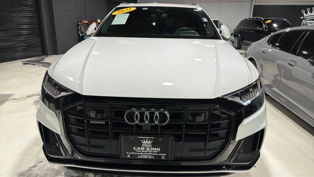 2021 Audi Q8 Prestige AWD photo