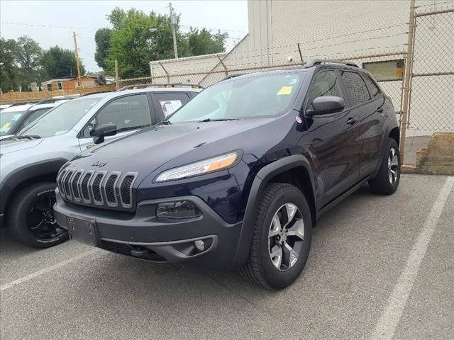 2015 Jeep Cherokee Trailhawk 4WD photo